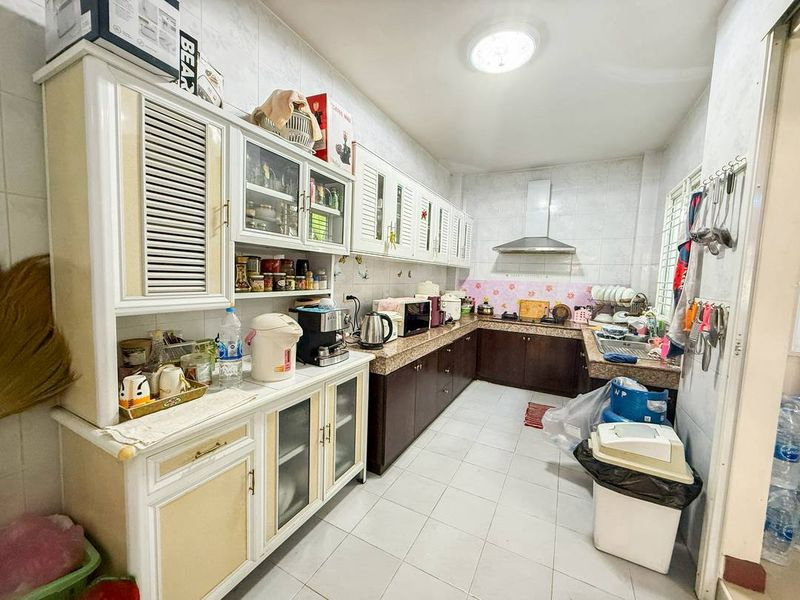 รูป ขายบ้านเดี่ยว 2 ชั้น หมู่บ้านศรีนครินทร์ ศรีราชา บ้านสวย ราคาดี - รูปที่ 9/19