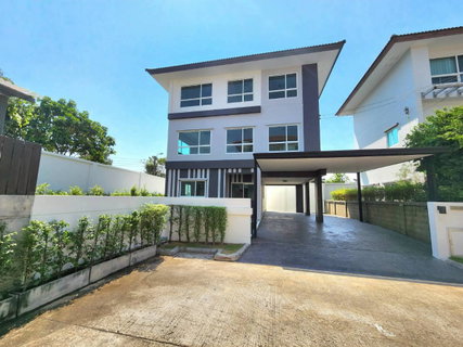 สุดคุ้ม บ้านเดี่ยว 3 ชั้น รีโนเวทใหม่ทั้งหลัง (หลังริม) คาซ่า พรีเมี่ยม ราชพฤกษ์ - พระราม 5 ทำเลสะดวก