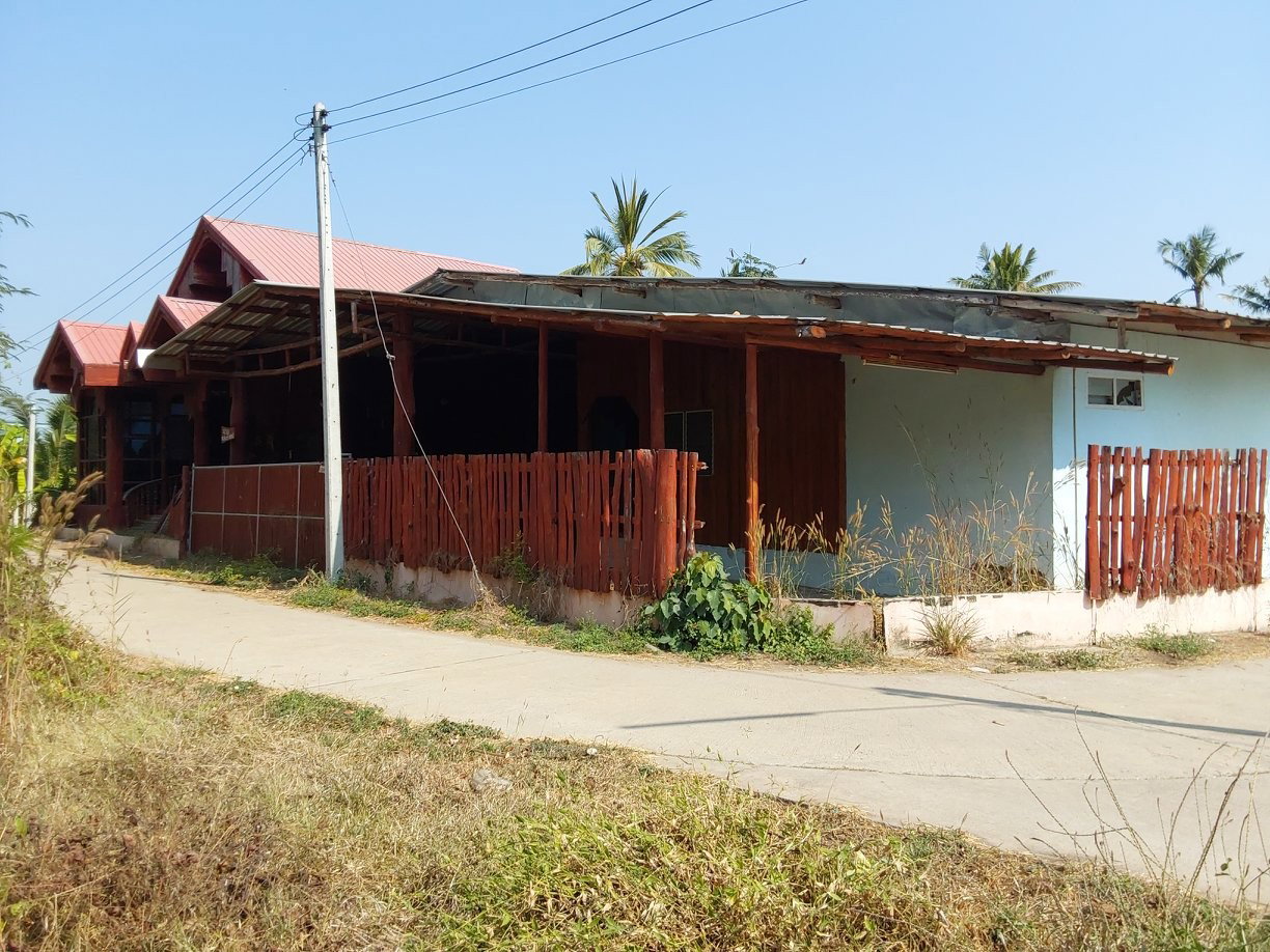 รูป ที่ดินพร้อมสิ่งปลูกสร้าง 221 ตร.วา อำเภอสรรคบุรี ชัยนาท 1.2M - รูปที่ 2/7