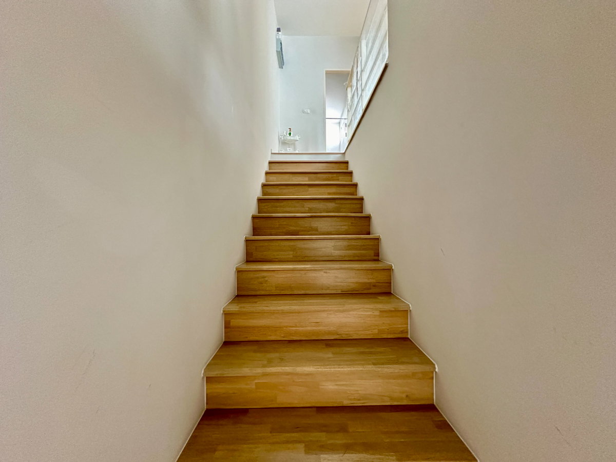 รูป P0643/ให้เช่าทาวน์โฮม Baan Klangmuang Sukhumvit 77 ทำเลสุขุมวิท เข้าอยู่ได้ทันที - รูปที่ 7/14