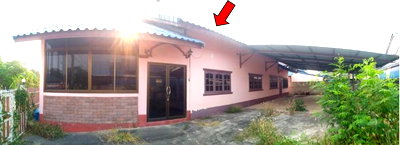 ที่ดิน อุบลราชธานี : ที่ดินพร้อมสิ่งปลูกสร้าง 100 ตร.วา อำเภอวารินชำราบ อุบลราชธานี 742,000