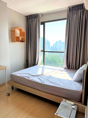 คอนโดให้เช่า : ให้เช่า ลุมพินี สวีท-เพชรบุรี มักกะสัน 27 ตร.ม.  ชั้น 12A  เครื่องใช้ไฟฟ้าครบ  15,000