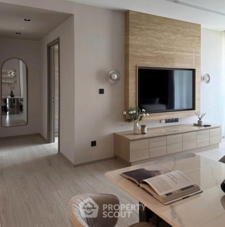 รูป คอนโด 2-ห้องนอน ที่ เดอะ รูม สุขุมวิท 38 ใกล้ BTS เอกมัย (ID 2788316) - รูปที่ 8/9