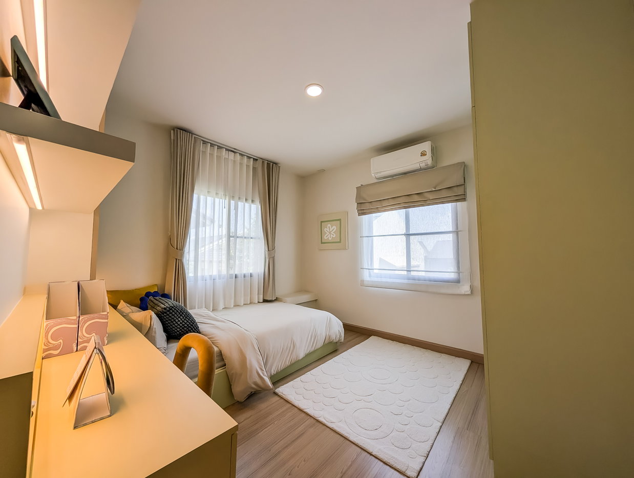 picture Semi Detached House for Sale East Pattaya Rong Po Family Living - 17/23