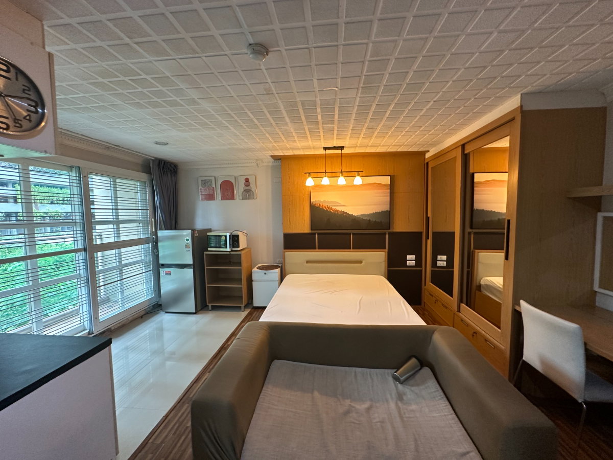 รูป ให้เช่า modern sweet home condo 1 ห้องนอน 1 ห้องน้ำ เฟอร์นิเจอร์ครบ ใกล้ MRT พระราม 9 เดินทางสะดวก สนใจแอดไลน์ @best_condo - รูปที่ 2/8