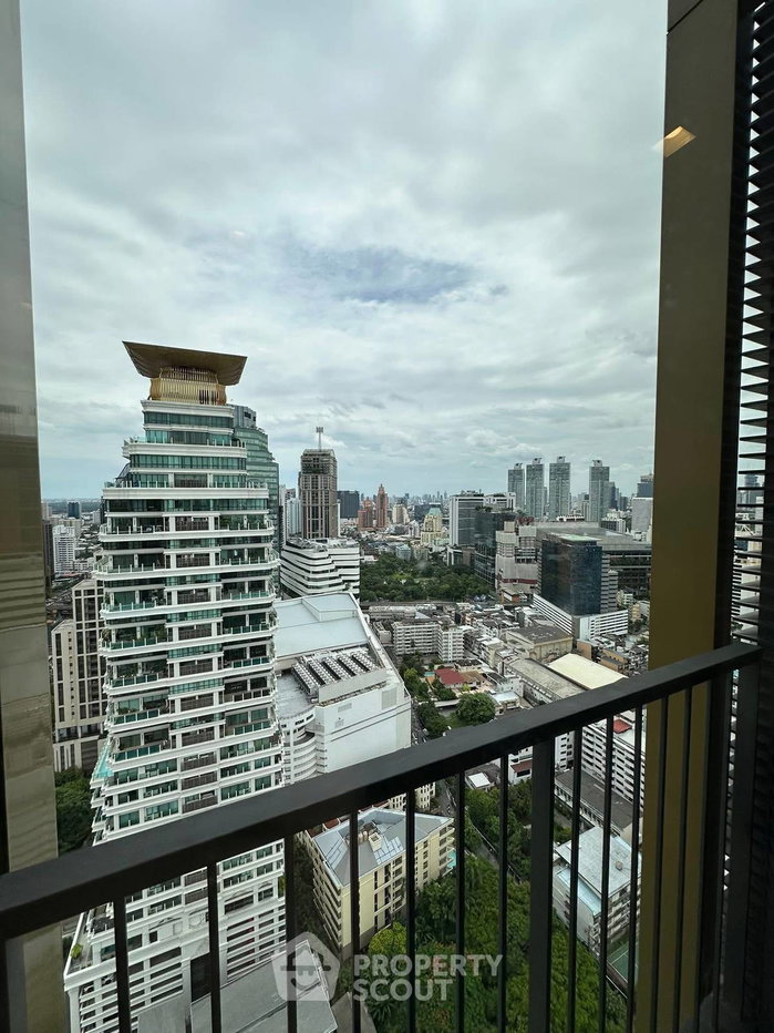 picture 2-BR Condo at Noble State 39 near BTS Phrom Phong (ID 2296356) - 10/10