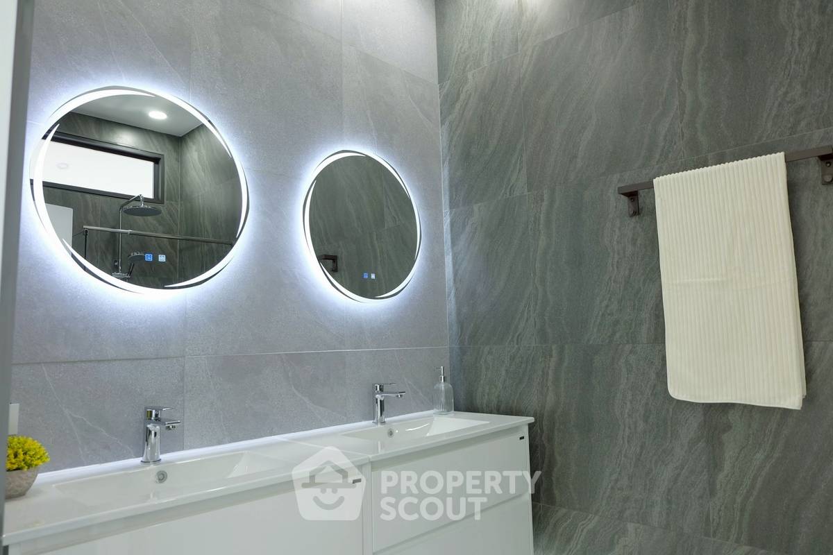 รูป วิลล่า 3-ห้องนอน ใกล้ อ่างเก็บน้ำมาบประชัน (ID 2792071) - รูปที่ 12/25