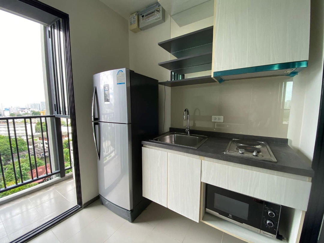 picture The base park west 2 br near bts onnut - 8/8