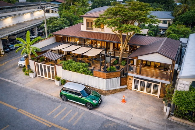 รูป ใกล้ BTS เสนานิคม 2.6กม. ลาดปลาเค้า อมรพันธ์9 เสนานิคม1 บ้านชั้นครึ่ง 106ตร.วา. 320ตร.ม.ขนาดใหญ่ ฟังก์ชันครบ 10 นอน 3 น้ำ - รูปที่ 2/8