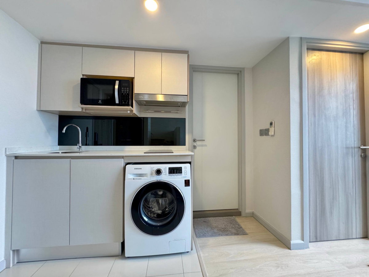 รูป Knightsbridge Prime Sathorn【𝐒𝐄𝐋𝐋 & 𝐑𝐄𝐍𝐓】🔥ความหรูนิ่ง สะท้อนรสนิยมแบบมีระดับ🔥 ติดต่อไลน์ไอดี: @hacondo - รูปที่ 9/10