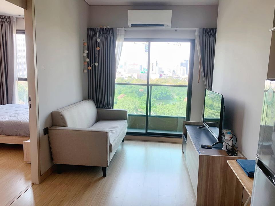 รูป คอนโดให้เช่า Lumpini Suite Phetchaburi - Makkasan (ลุมพินี สวีท เพชรบุรี-มักกะสัน) - รูปที่ 3/11