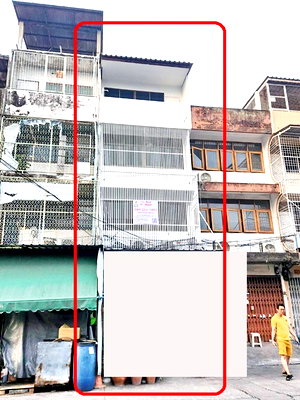 เช่าอาคารพาณิชย์ ม.ราชภัฏจันทรเกษม : ติดตลาด เปิดซิง MRT รัชดาภิเษก 2.1กม. ลาดพร้าว 60-64 เดินถึง MRTโชคชัย 4 299ม. 6-8นอน 4ชั้น 6น้ำ 6แอร์ Hostel Airbnb ตรงข้าม ตลาดอินดี้