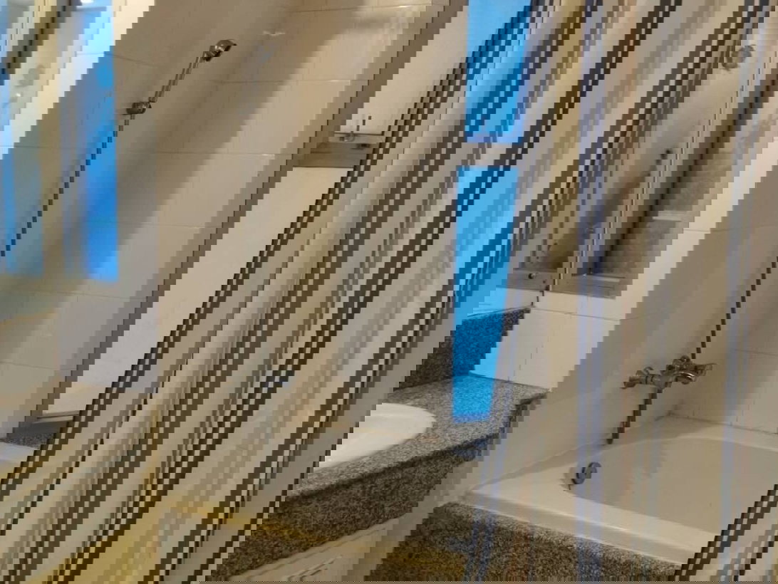 รูป ขายคอนโด สาทร เฮ้าส์ ขนาด 65 ตร.ม. ชั้น 45 วิวเมือง 2 นอน 1 น้ำ เฟอร์ฯครบ พร้อมอยู่ ติด BTS สุรศักดิ์ ทำเลสาทร-สีลม มีที่จอดรถส่วนตัว - รูปที่ 9/13