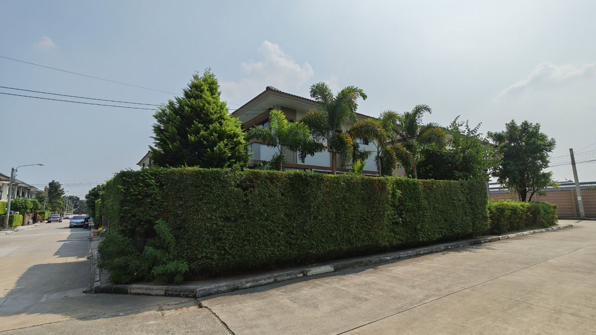 รูป P0647/เช่าบ้านเดี่ยวหลังมุมระดับพรีเมียม ภัสสร บางนา-สุวรรณภูมิ บนทำเลศักยภาพถนนกิ่งแก้ว - รูปที่ 2/14