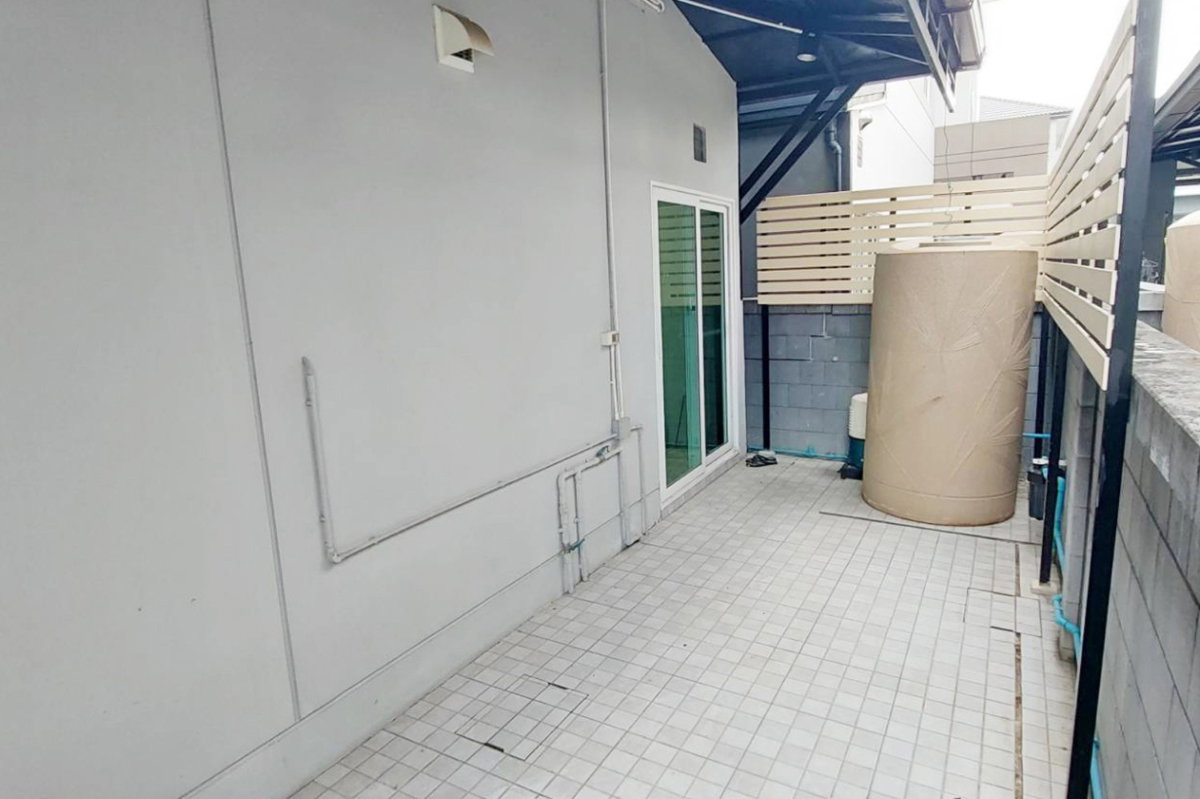 รูป ราคาหลุดโครงการ! บ้านเดี่ยว Centro สาทร – กัลปพฤกษ์ หลังนี้ถือว่าราคาดีที่สุด - รูปที่ 18/20