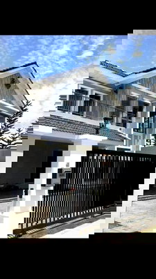 เช่าบ้านเดี่ยว ถนนกรุงเทพ-ชลบุรี มอเตอร์เวย์ : HR3370ปล่อยเช่าบ้านหรู หลังใหญ่ที่สุดในโครงการ Perfect Place สุขุมวิท 77 (เฟส Perfect Residence)