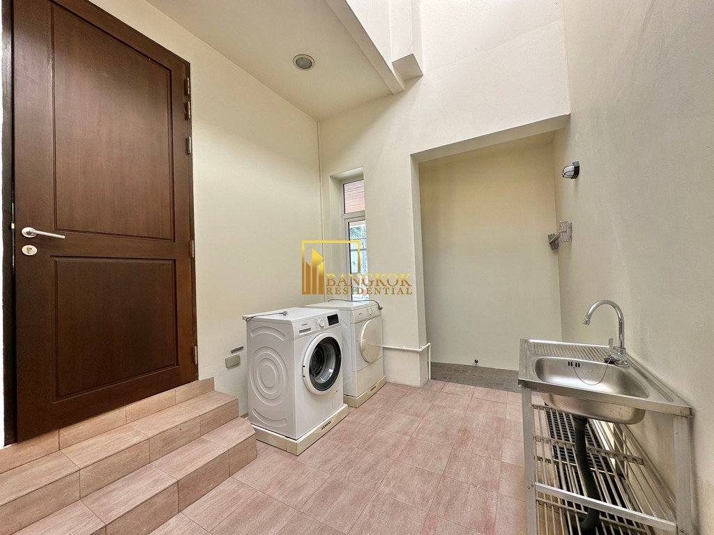 picture Beautiful 4 Bedroom Luxury House With Private Pool - BR28092SH - 47/47