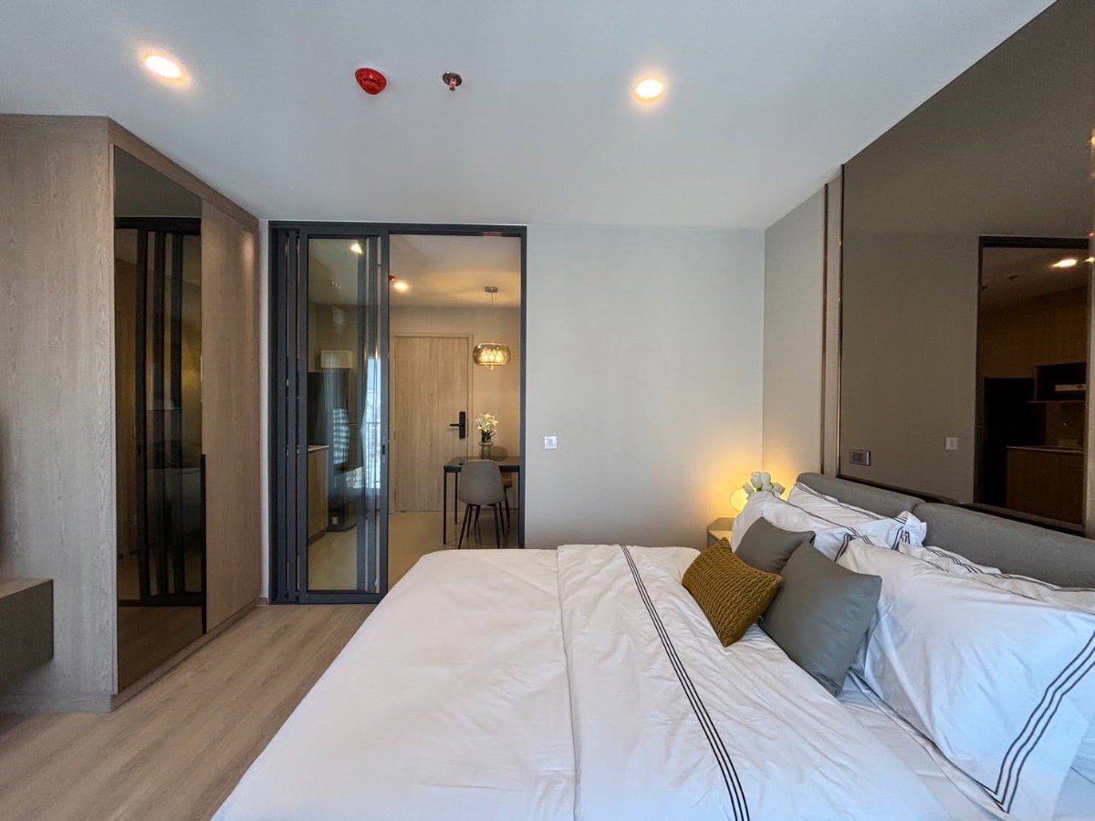 รูป Life Rama 4 Asoke – สัมผัสชีวิตใจกลางเมืองในคอนโดหรูที่ตอบโจทย์ทุกไลฟ์สไตล์ - รูปที่ 4/5