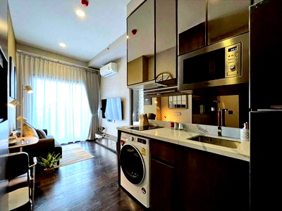 คอนโดให้เช่า : ND0483  ให้เช่าคอนโด PARK ORIGIN THONGLOR ห้องใหม่เอี่ยม แต่งสวยมาก สไตล์หรู  เฟอร์นิเจอร์ เครื่องใช้ไฟฟ้าครบ