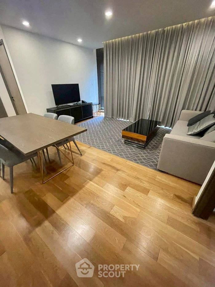 รูป คอนโด 3-ห้องนอน ที่ มีลเลอร์ สุขุมวิท 40 ใกล้ BTS เอกมัย (ID 2791667) - รูปที่ 2/9