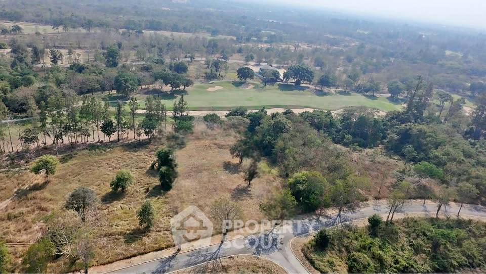 picture 7,200 m² Land for Sale in Sam Phraya (ID 2663917) - 1/3