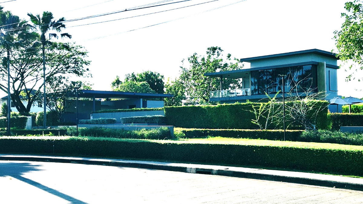 รูป ขายบ้าน แลนด์แอนด์เฮ้าส์ หมู่บ้านชัยพฤกษ์ รามอินทรา - พระยาสุเรนทร์ หลังมุม ใกล้สโมสร เดินชิวๆ ร่มรื่น สงบ น่าอยู่มาก  - รูปที่ 27/34