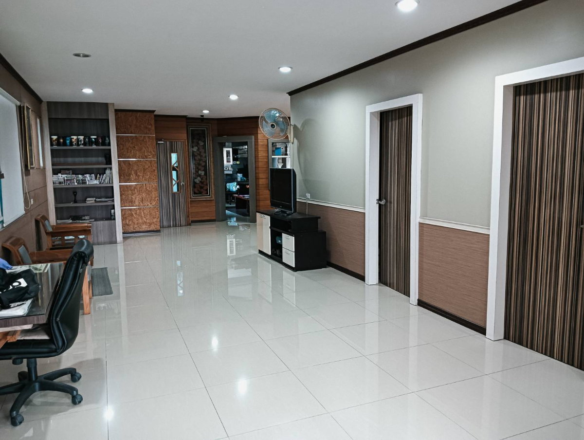 รูป ขายอาคารพาณิชย์ 64 ตร.วา 3.5 ชั้น พระราม 2 ซอยสะแกงาม 35/1 พื้นที่ใหญ่ต่อเติมใหม่ เหมาะทำธุรกิจ - รูปที่ 11/19