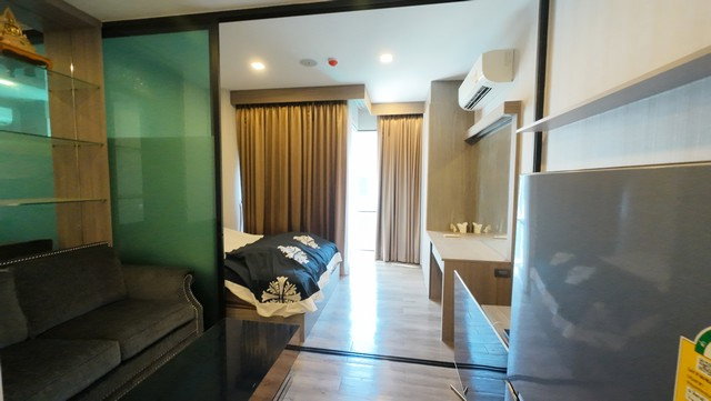รูป บราวน์คอนโด รัชดา32 ฝั่งสระ วิวสวย ราคาดี - รูปที่ 23/24