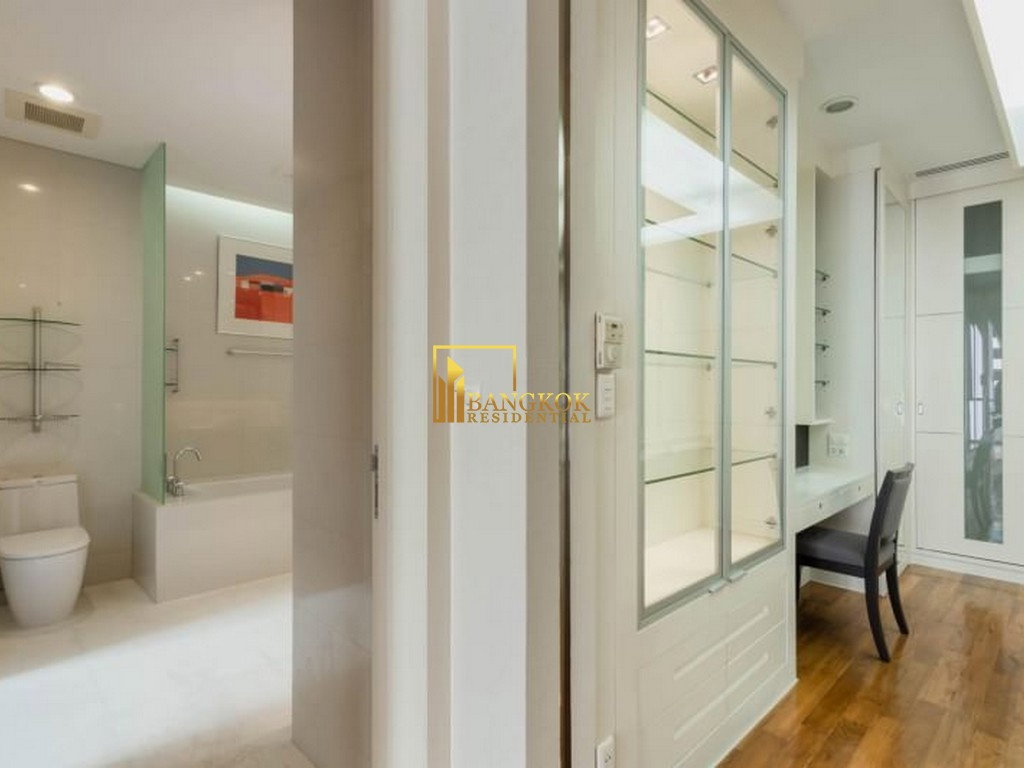 รูป Domus | Incredible 3 Bedroom Luxury Condo For Sale in Asoke - BR15485CD - รูปที่ 12/37