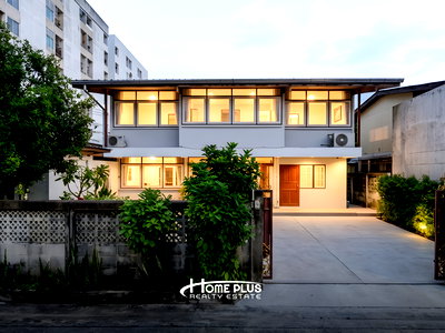 บ้านเดี่ยว กรุงเทพมหานคร : บ้านเดี่ยวหลังมุม หมู่บ้านเสรี พระราม 9 (Seri Village Rama 9) ใกล้เดอะไนน์พระราม 9