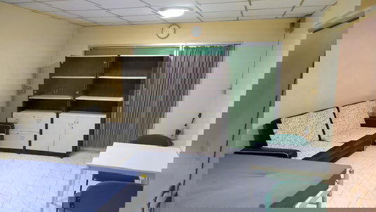 รูปภาพ บ้านกล้วยน้ำไท-Bangkok University-Btsเอกมัย - ถ.พระรามที่4 ม.กรุงเทพ ร.พ.กล้วยน้ำไท กรุงเทพมหานคร