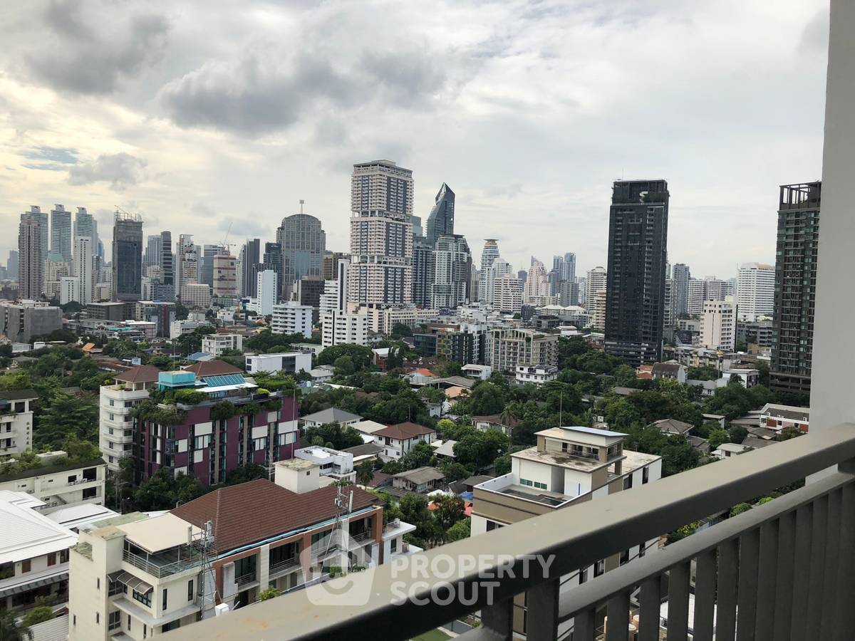 รูป คอนโด 2-ห้องนอน ที่ ริทึ่ม สุขุมวิท 36-38 ใกล้ BTS ทองหล่อ (ID 515451) - รูปที่ 12/12