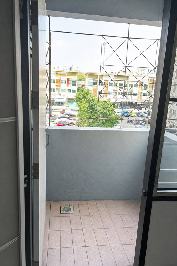 รูป ขายคอนโดถนอมมิตร ราคาถูก ทำเลดี ใกล้แหล่งชุมชน - รูปที่ 12/13