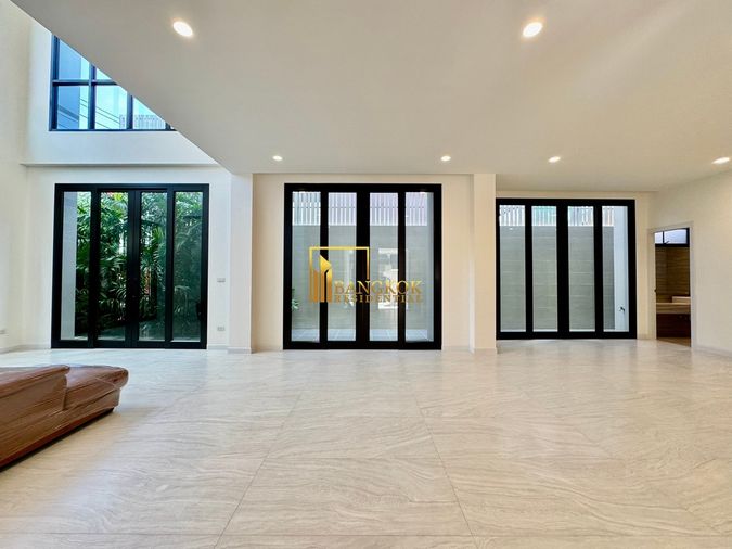 5-bed townhouse for sale, 812 sqm, 1 sq wah, The Legend Sathorn - Narathiwas