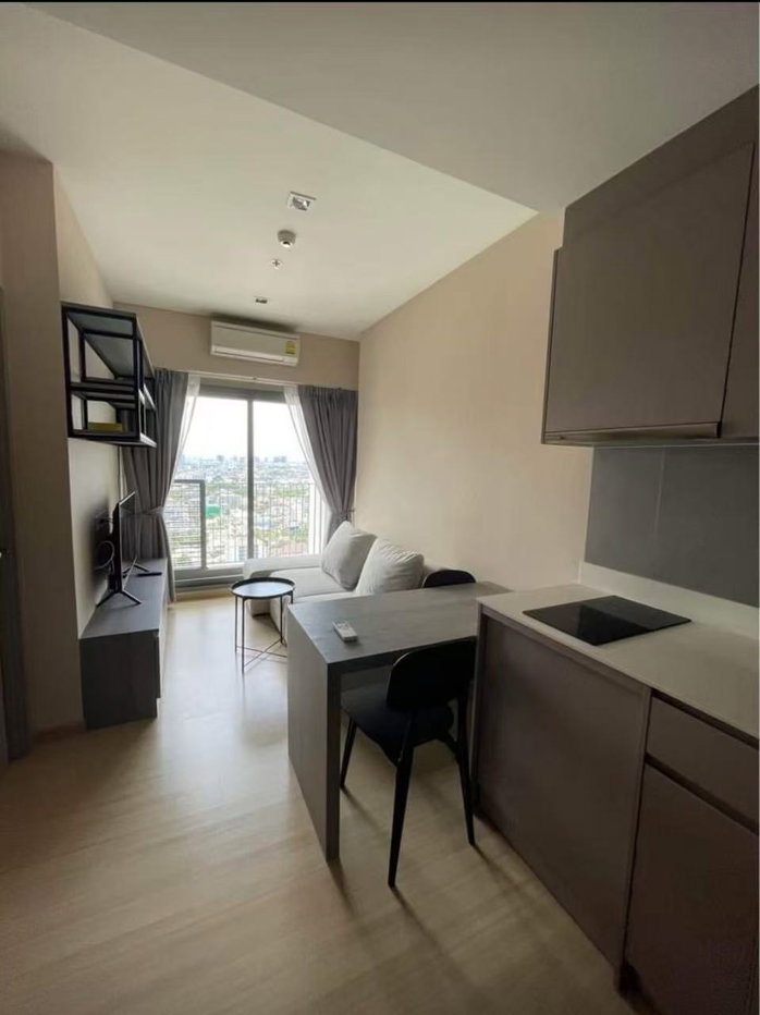 รูป 🌆 ให้เช่า: Asakan Place Srinakarindra | ใกล้ MRT สถานีหัวหมาก (สายสีเหลือง) | พร้อมอยู่ @90condo 🌃 - รูปที่ 1/6