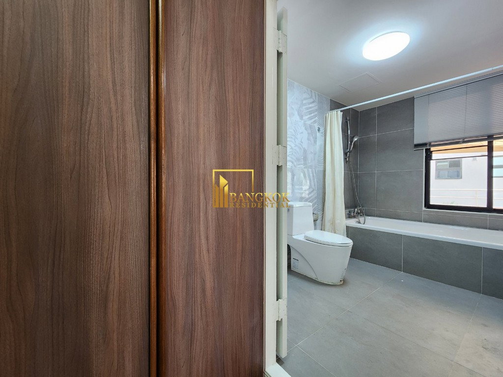 รูป Very Spacious 3 Bedroom Luxury Apartment in Chidlom - BR20865AP - รูปที่ 24/40
