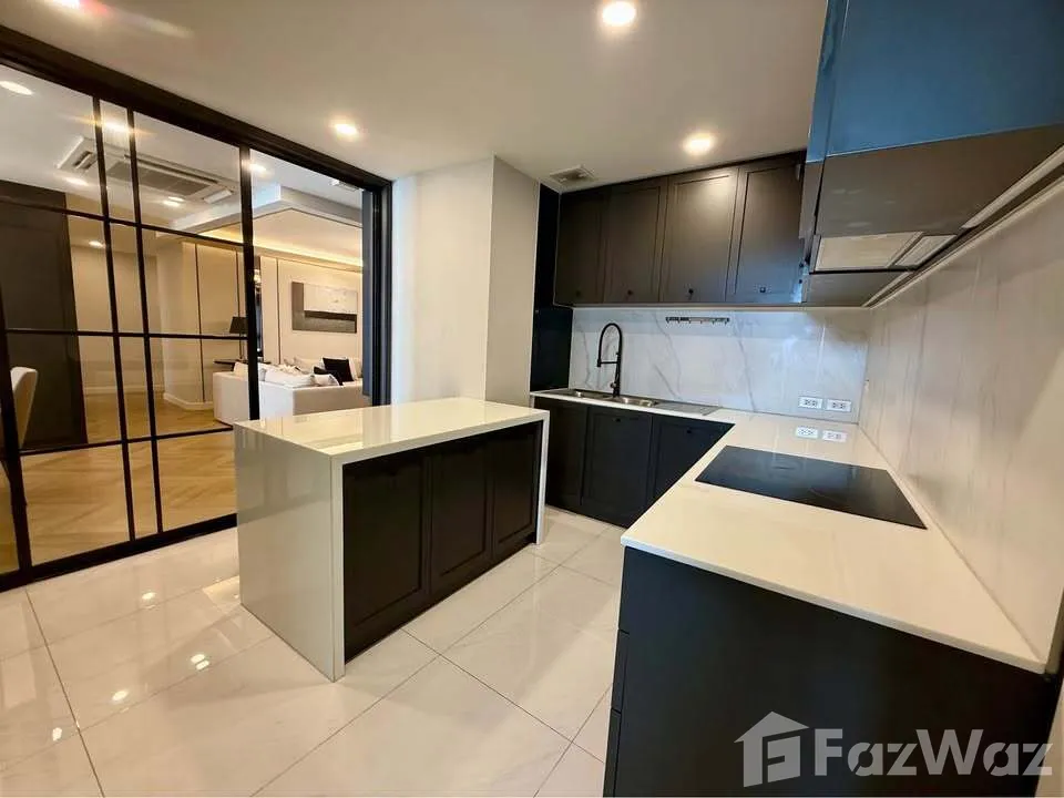 picture 3 bed 3 bath pets-friendly for rent in Sukhumvit 24 6171360 - 11/20