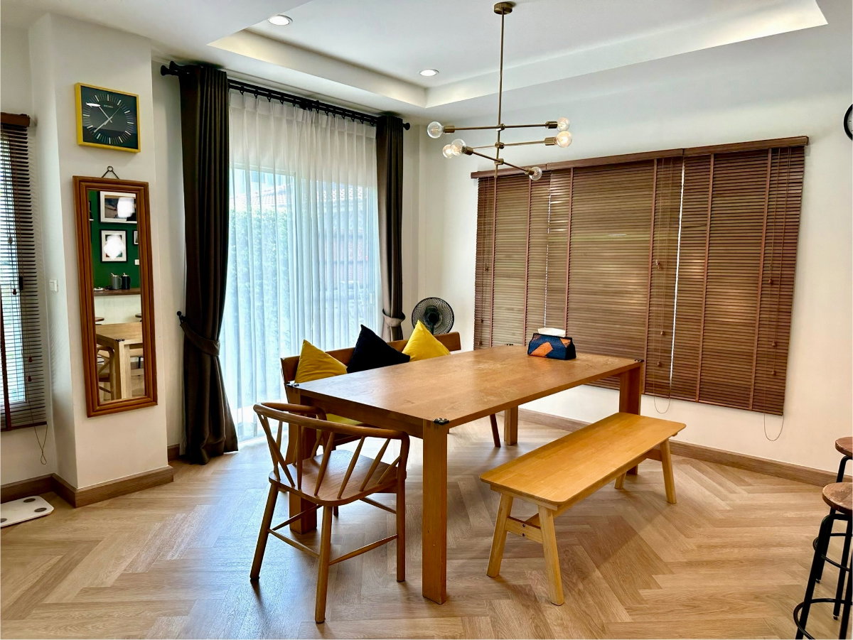 รูป ขายบ้านเดี่ยว 2 ชั้น Perfect Place รามคำแหง 164 Private Zone บ้านสวยบรรยากาศร่มรื่น ครัวขนาดใหญ่ พร้อมห้องอเนกประสงค์ อยู่สบาย ใกล้รถไฟฟ้า - รูปที่ 4/10