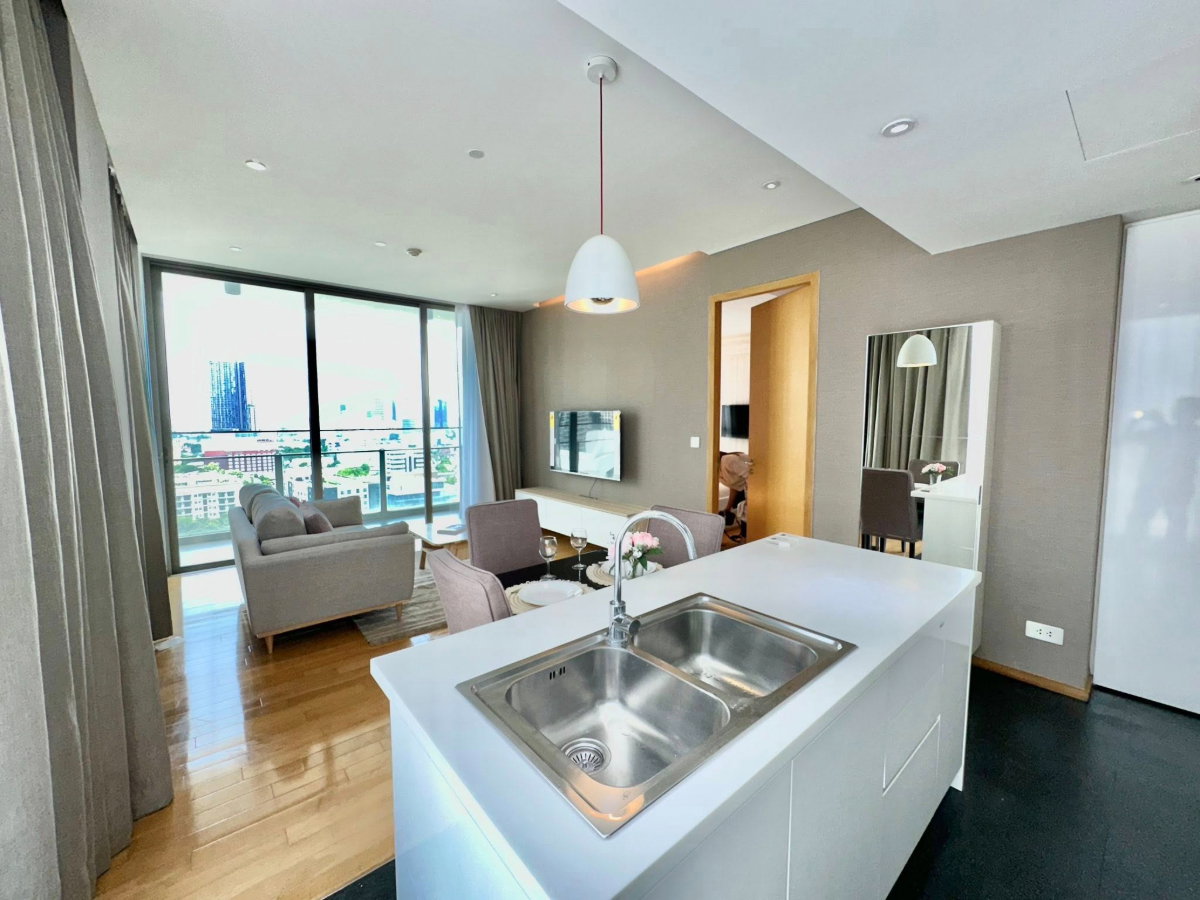 รูป RS5742 ให้เช่าคอนโด Aequa Sukhumvit 49 ห้องมุม ขนาดใหญ่ Pet-Friendly ใกล้ BTS ทองหล่อ - รูปที่ 3/9