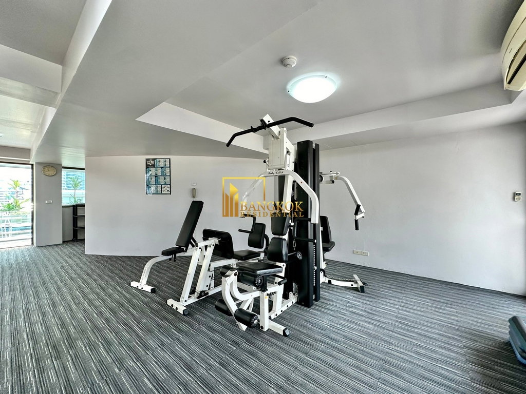 รูป Large 3 Bedroom Apartment in Convenient Location - BR0271AP - รูปที่ 34/40
