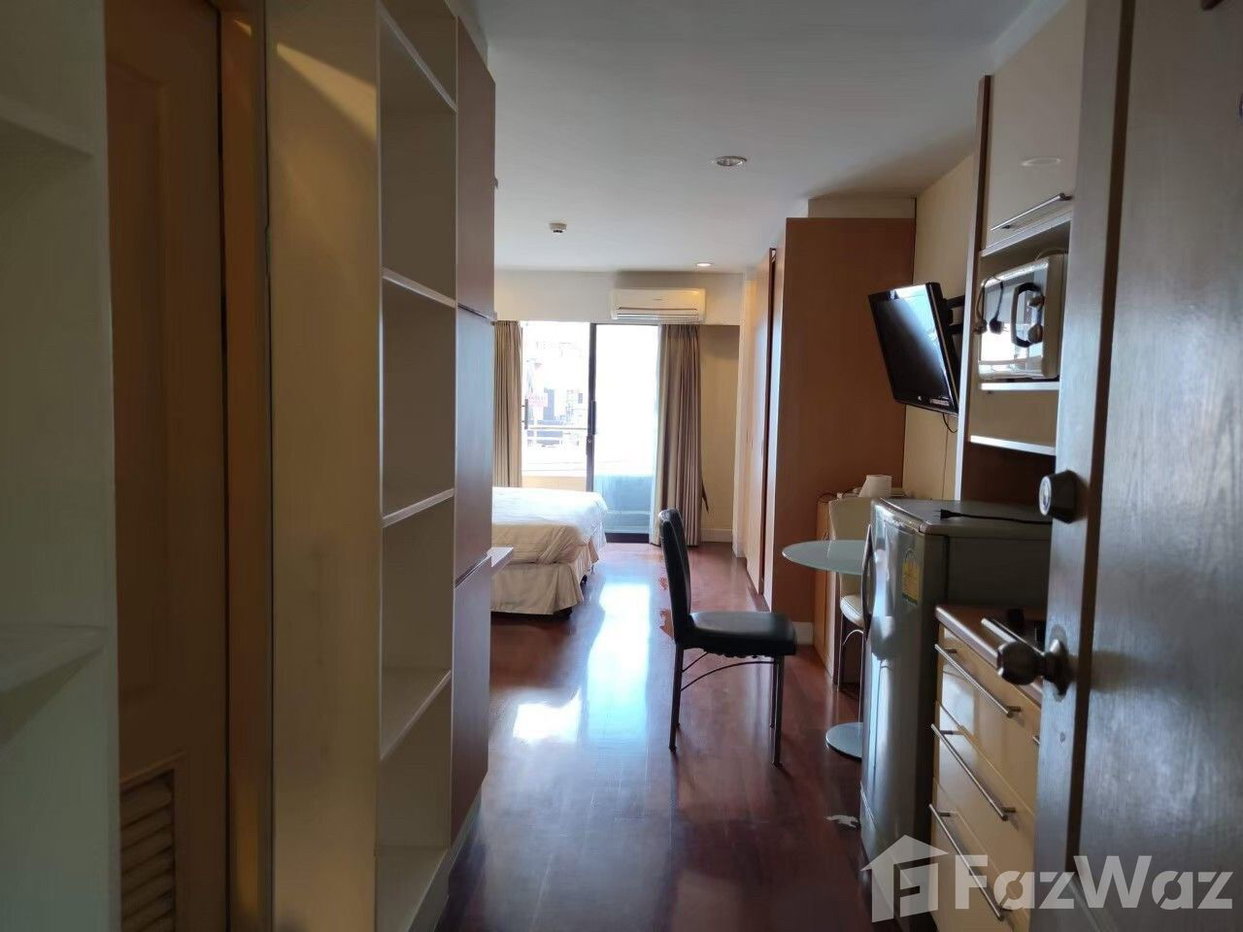picture Studio Condo for sale at Silom Terrace  1676700 - 1/6