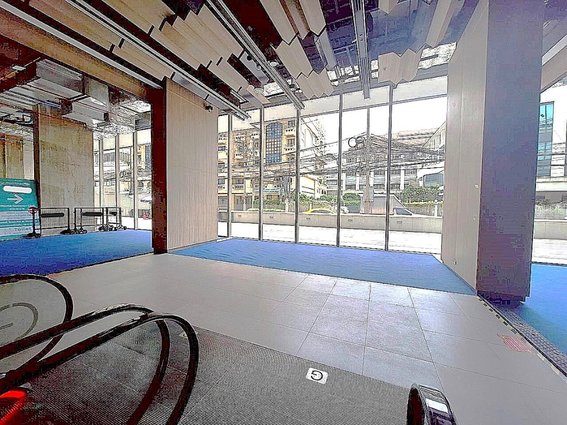 รูป พื้นที่ร้านค้าให้เช่า สีลม เหมาะทำร้านอาหาร บาร์ คาเฟ่ สปา ฟิตเนส ฯลฯ ** NO CO-AGENT ** - รูปที่ 4/9