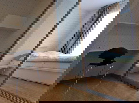 ให้เช่า เดอะ ทรัสต์ เรสซิเด้นซ์ ปิ่นเกล้า มีเฟอร์นิเจอร์+เครื่องใช้ไฟฟ้าครบ