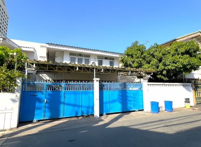 HK0642♛ให้เช่า บ้านเดี่ยว 4 ห้องนอน⚝รัชดา-ห้วยขวาง♜ใกล้ MRTสุทธิสาร 700 เมตร∞099-5919653,065-9423251▚Line@sureresidence