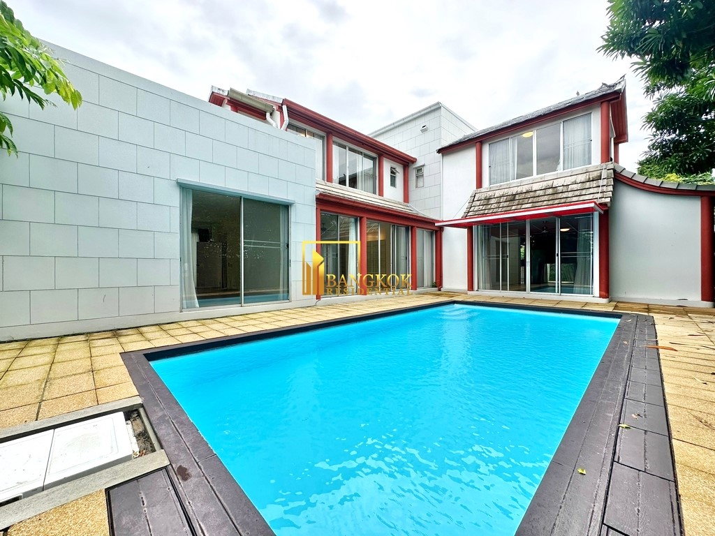 Expansive 4 Bedroom Pool Villa With Large Private Garden - BR27884SH