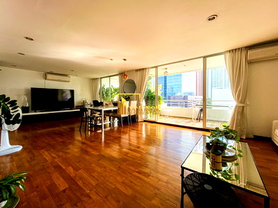 คอนโดให้เช่า : The Peaks | 3 Bedroom Condo in Sukhumvit 15 - BR17370CD