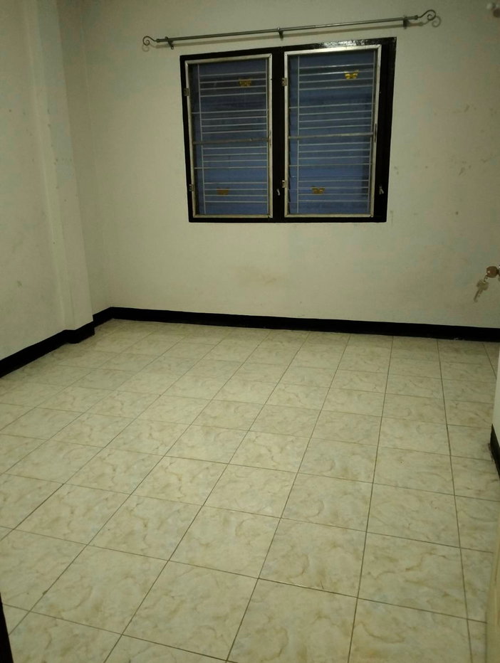 รูป ให้เช่า บ้านทาวน์เฮ้าส์ ราคาถูก หมู่บ้านเมืองประชา - รูปที่ 4/9