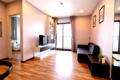 Condos for rent Soi Sukhumvit 71 : Rare Unit! Big room 41 sq m. Wyne By Sansiri near BTS Phra Khanong 🚇