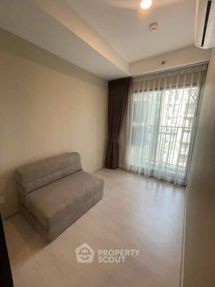 picture 1-BR Condo at Knightsbridge Phaholyothin Interchange in Anusawari (ID 2793638) - 4/10