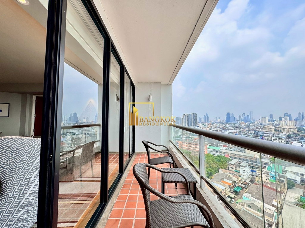รูป Luxurious 3 Bedroom Serviced Apartment in Sathorn For Rent - BR7276SA - รูปที่ 5/38